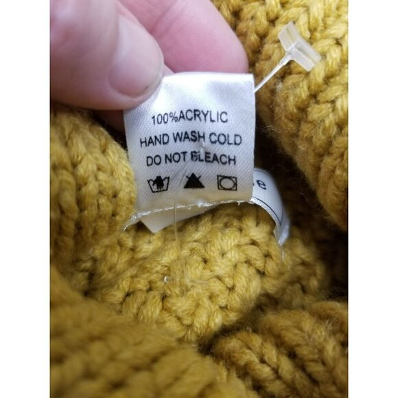 ces femme Sweater size small chunky cable knit mustard mango fuzzy turtle neck - Picture 11 of 14
